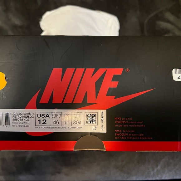 Jordan 1 Retro High OG Hyper Royal Men Shoes Mens Size 12 - Picture 9 of 9